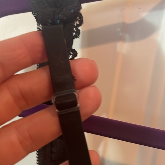 Fredericks of Hollywood Intimates - two pieces - bustier top and bottom - Picture 12 of 17